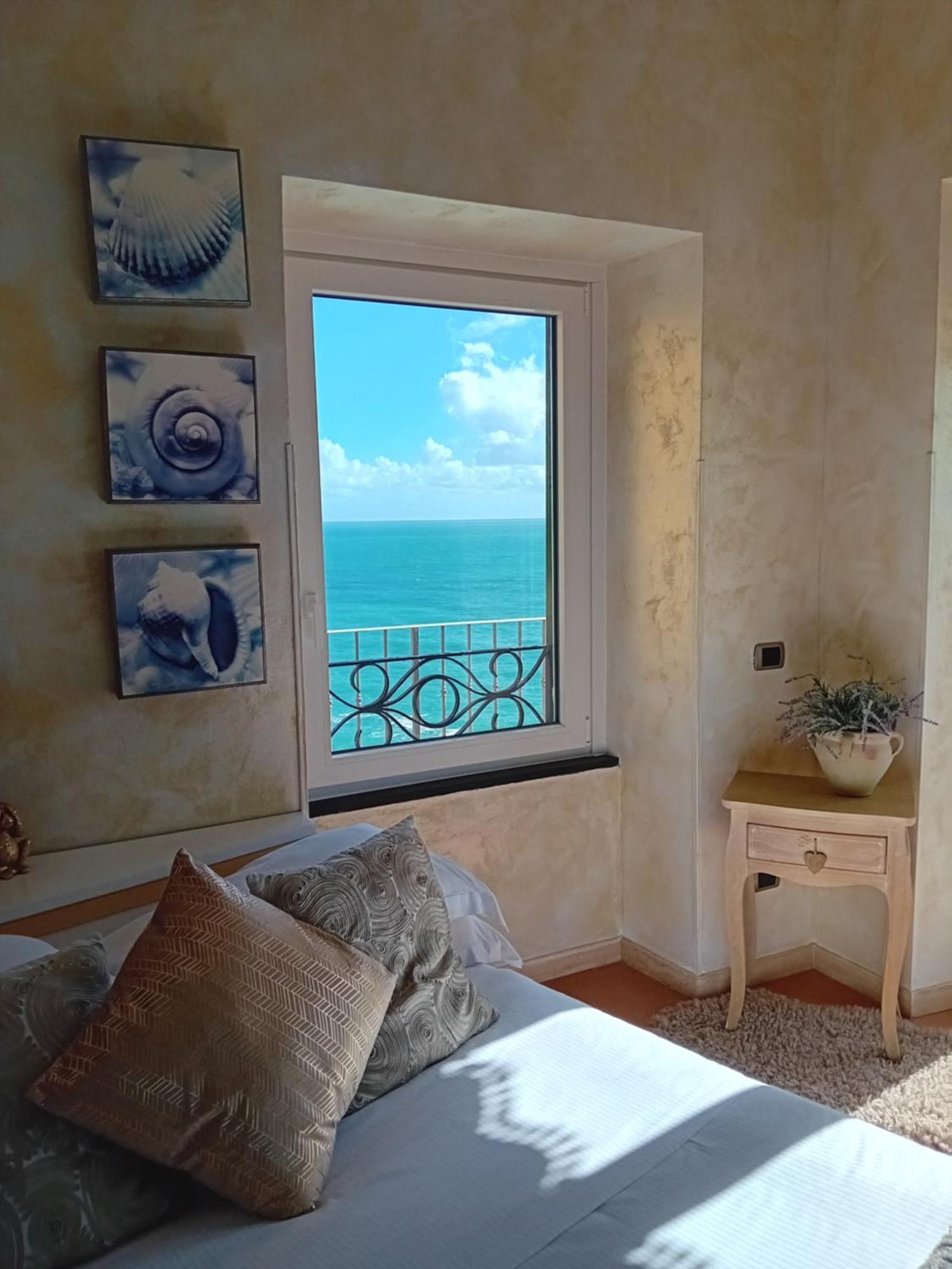 Alla Porta Rossa Manarola Buitenkant foto